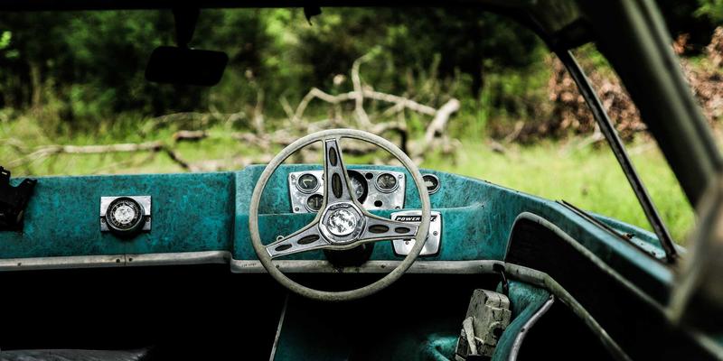 城市徒步探索者终极指南:解锁免费历史建筑地图、文化档案与社区故事资源