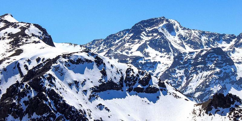 数字游民生存指南：全球免费设计素材与协作工具地图（2024深度评测）